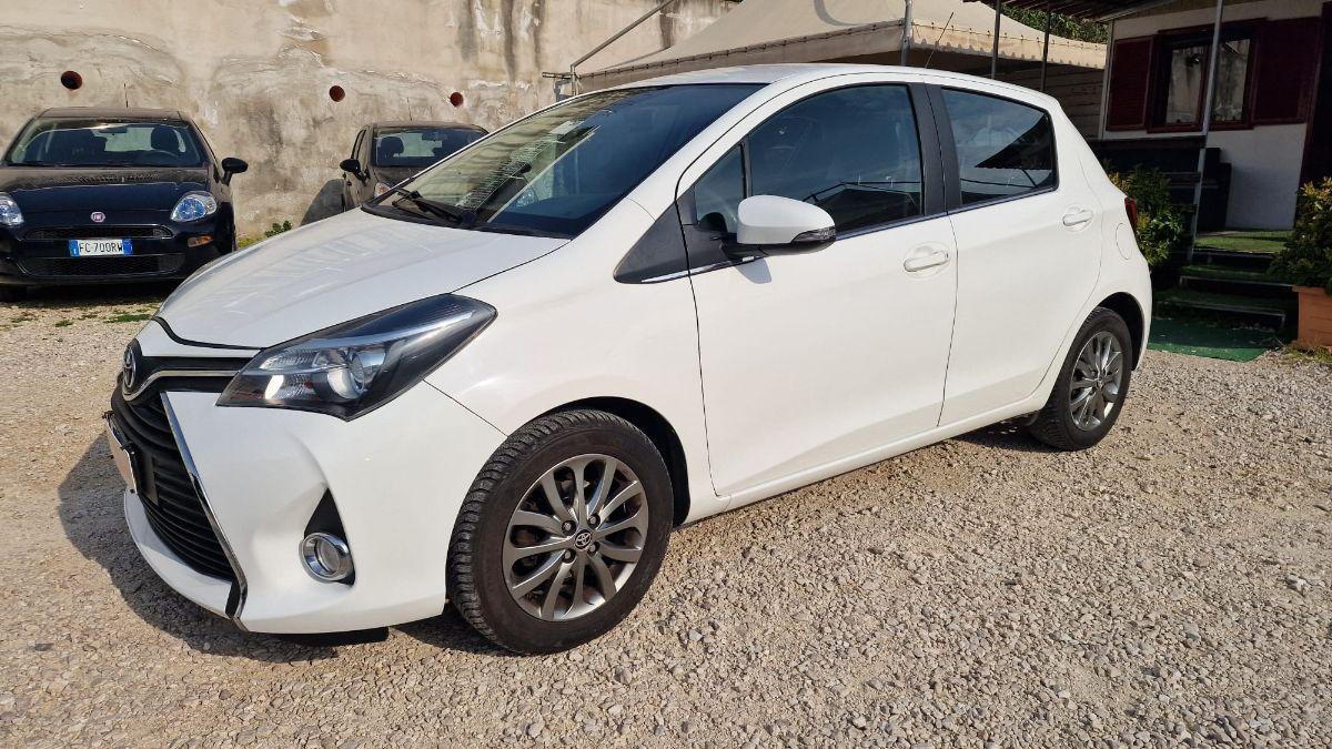 TOYOTA - Yaris - 1.0 5p. Lounge