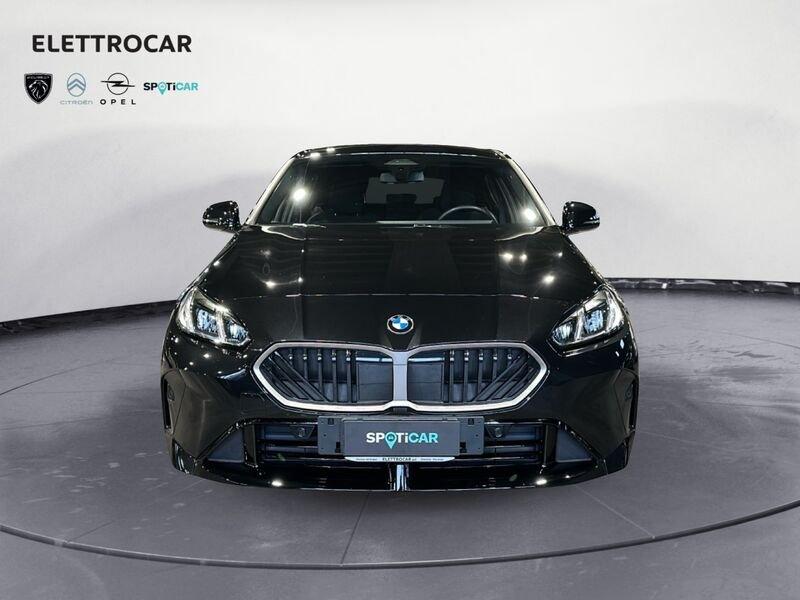 BMW Serie 1 120i 48V MSport mild hybrid automatica