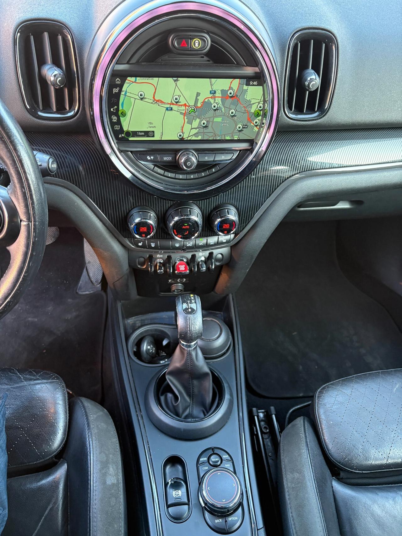Mini Countryman 2.0 SD Hype Automatica-Unico Prop