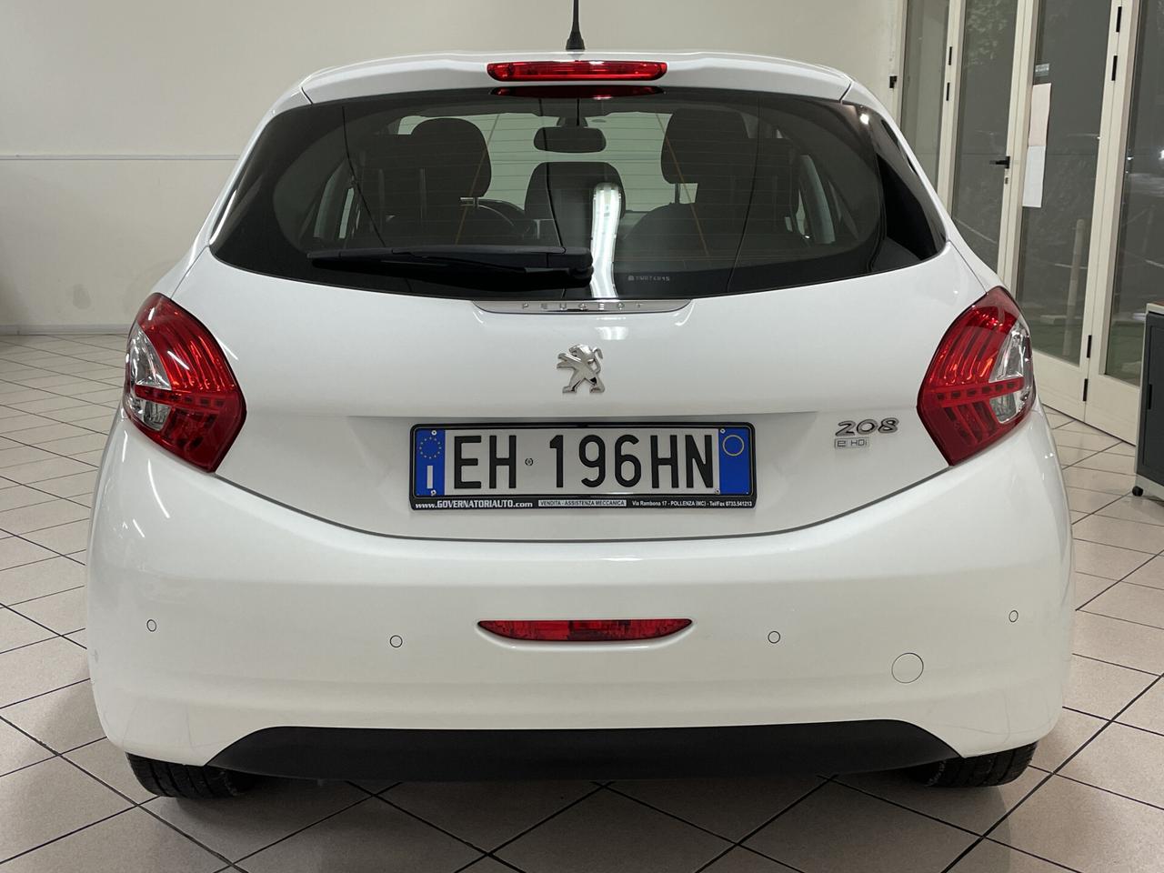 Peugeot 208 1.6 e-HDi 92 CV S&s 5 porte Allure