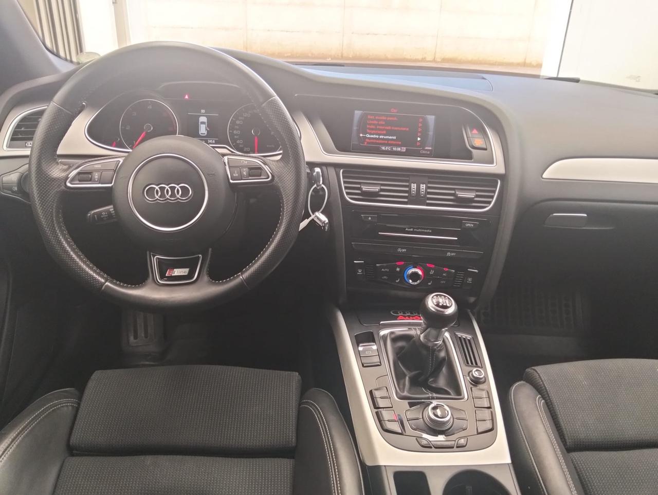 Audi A4 Avant 2.0 TDI S LINE 150 CV