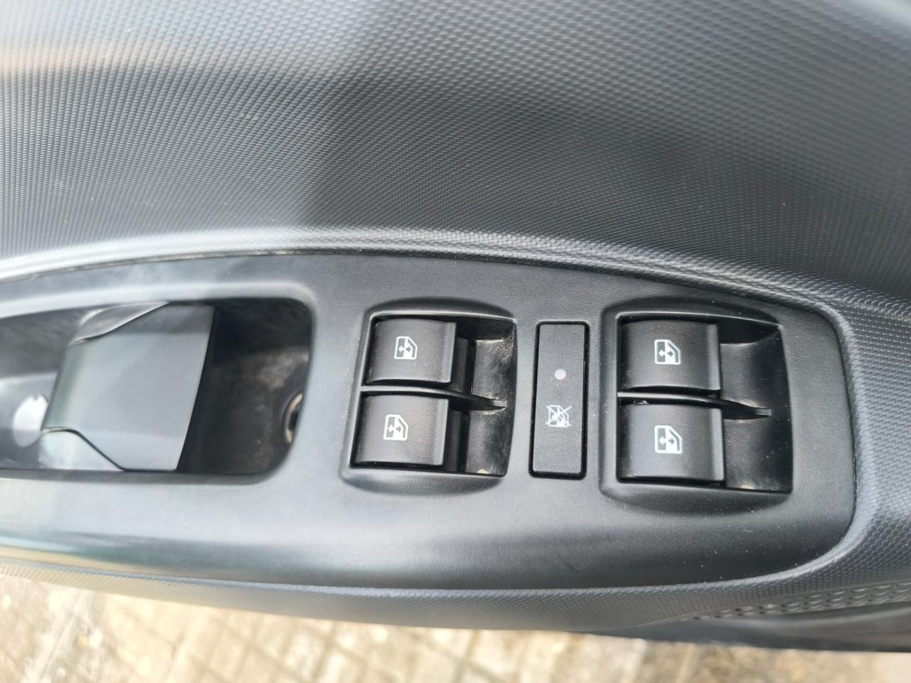 FIAT DOBLÒ 1.6 DIESEL 5 POSTI AUTOVETTURA MOTORE NUOVO