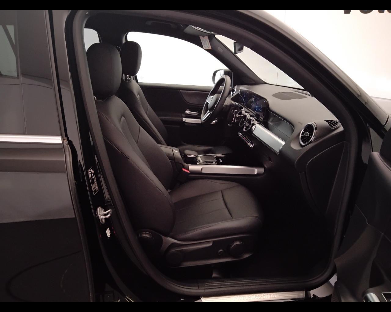 Mercedes-Benz GLB - X247 2019 - GLB 200 d Sport Plus auto