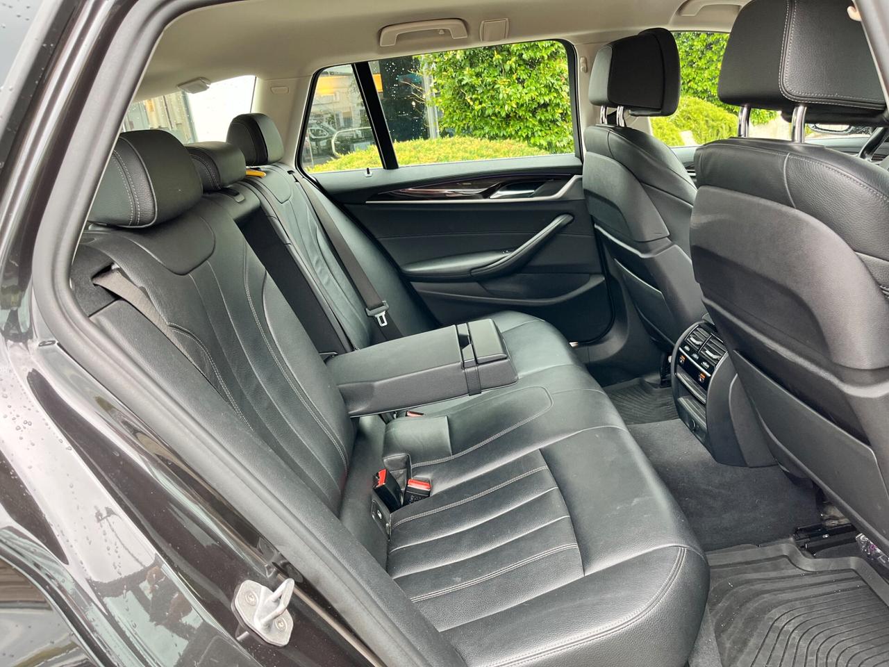 Bmw 520 520d xDrive Touring Luxury