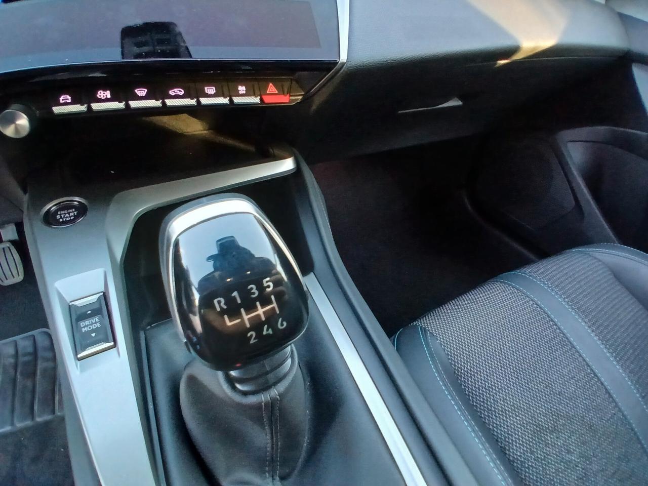 Peugeot 308 PureTech Turbo 130 S&S SW Allure