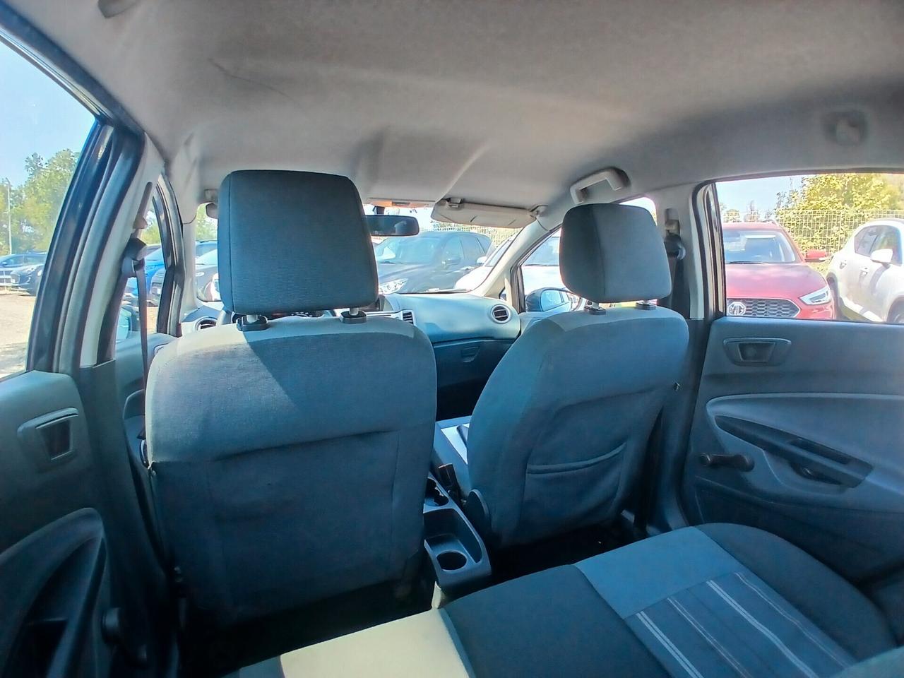 Ford Fiesta 1.4 5p Bz.- GPL Titanium