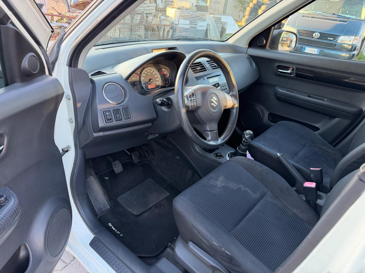 Suzuki Swift 1.3 4x4 5p. GL