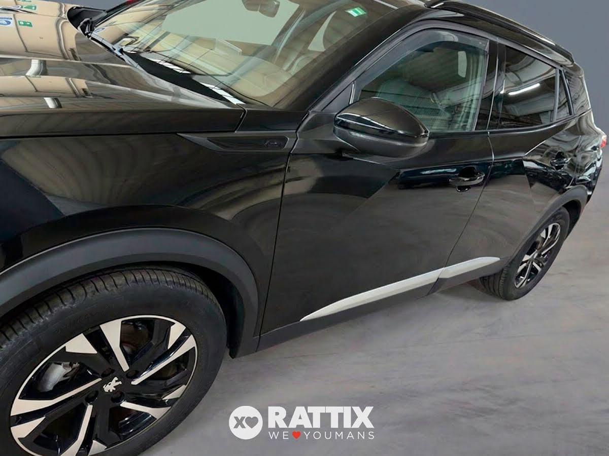 Peugeot e-2008 motore elettrico 100kW GT