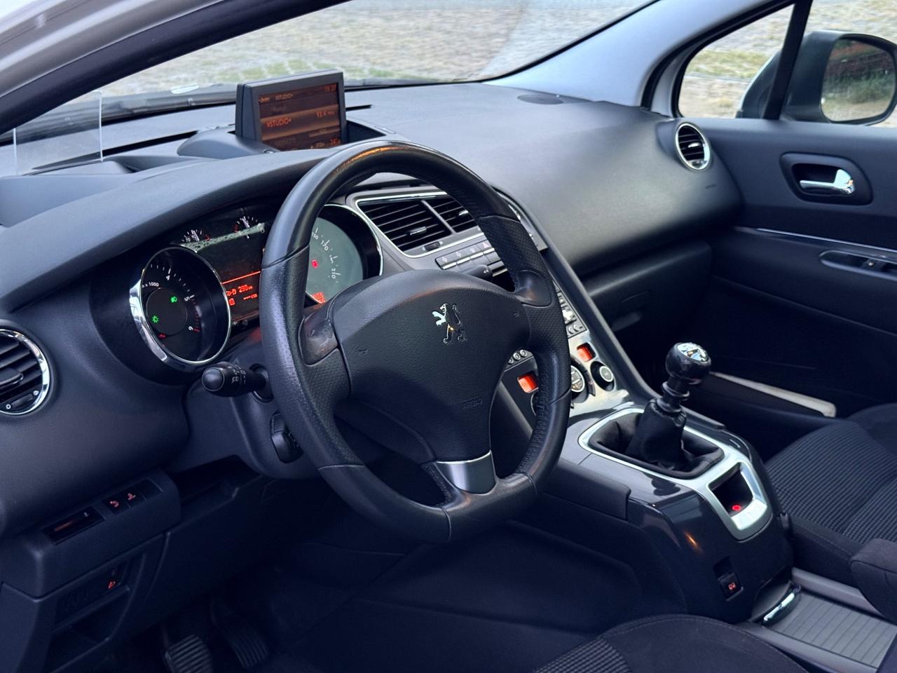 Peugeot 5008 2.0 HDi 150CV full optional