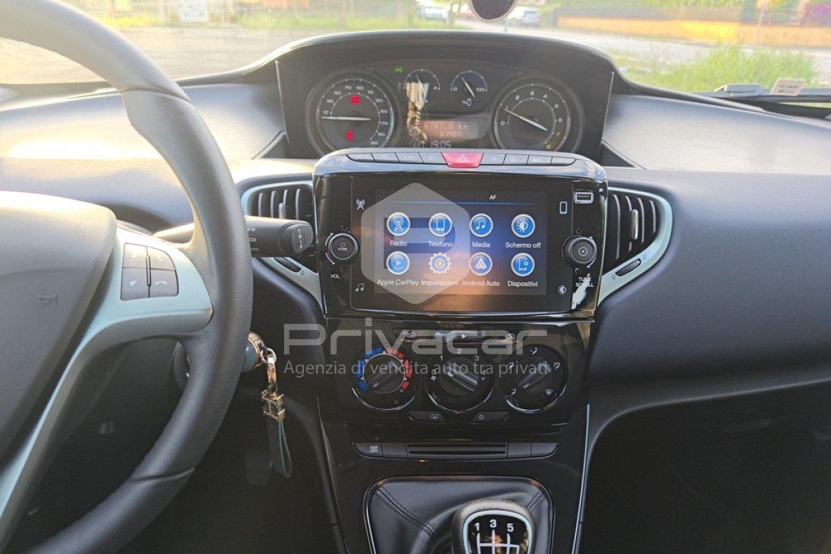 LANCIA Ypsilon 1.0 FireFly 5 porte S&S Hybrid Gold