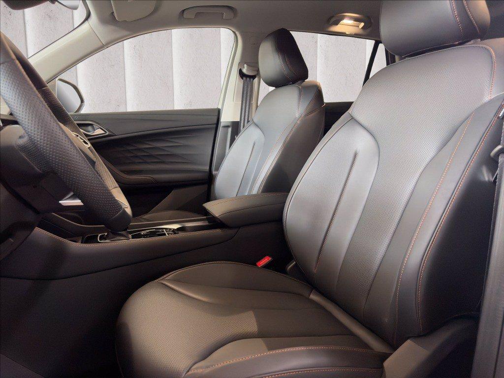 MG HS 1.5 hybrid+ Luxury auto del 2026