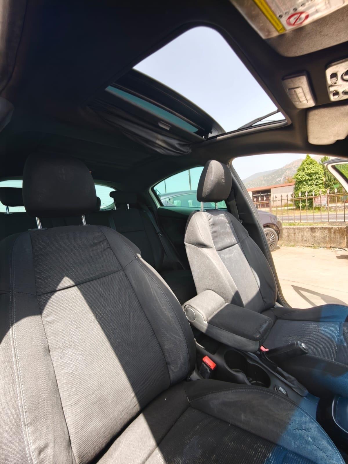 Alfa Romeo Giulietta 1.6 JTDm-2 105 CV tetto apribile full