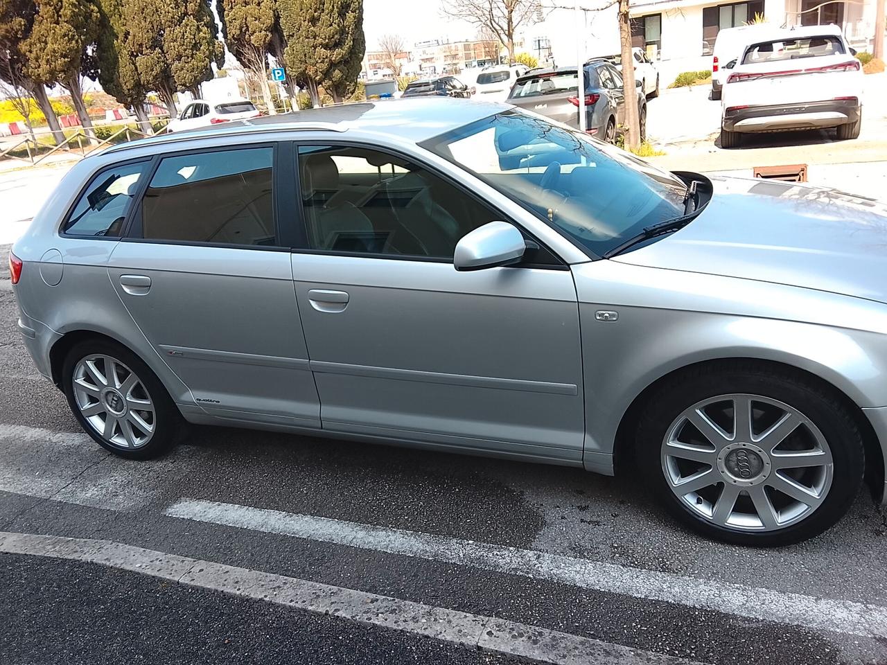 Audi A3 SPB 2.0 16V TDI quattro Ambition