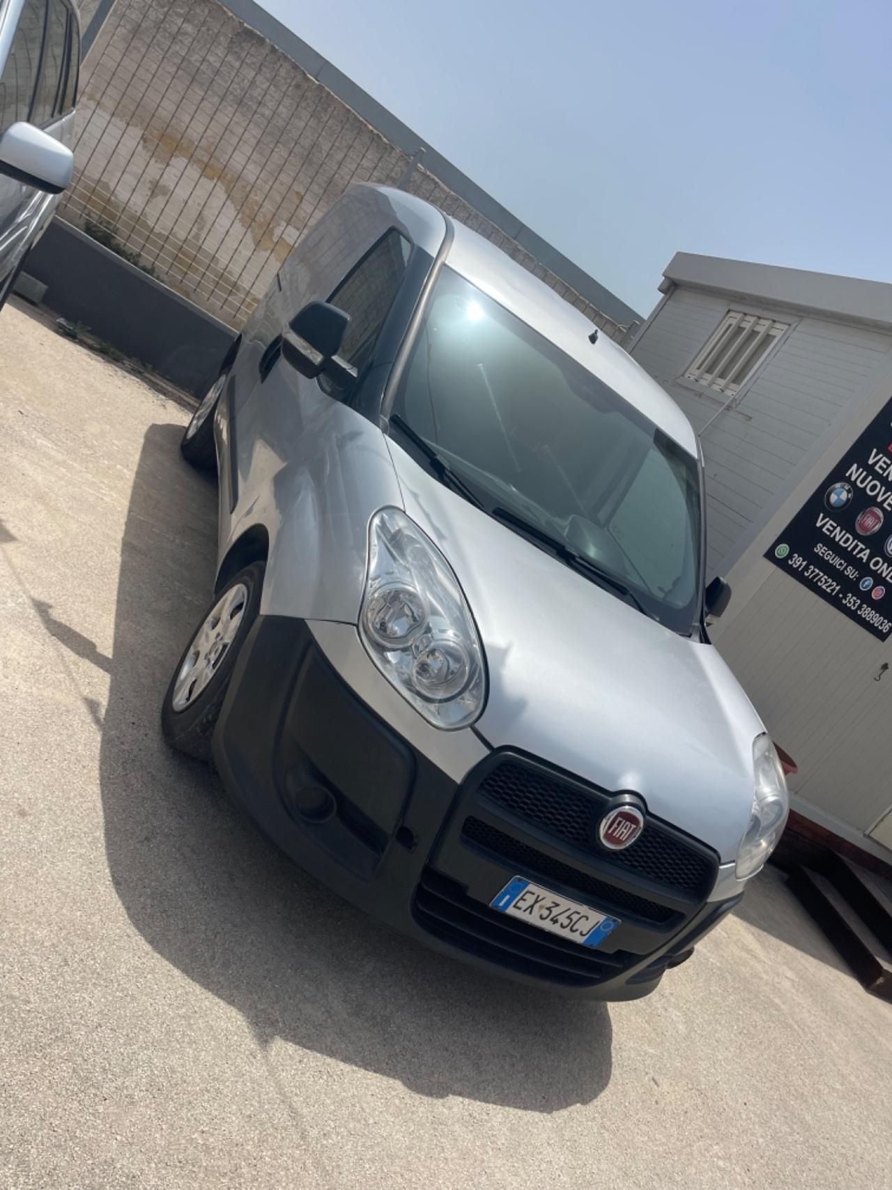 Fiat doblo auto carro