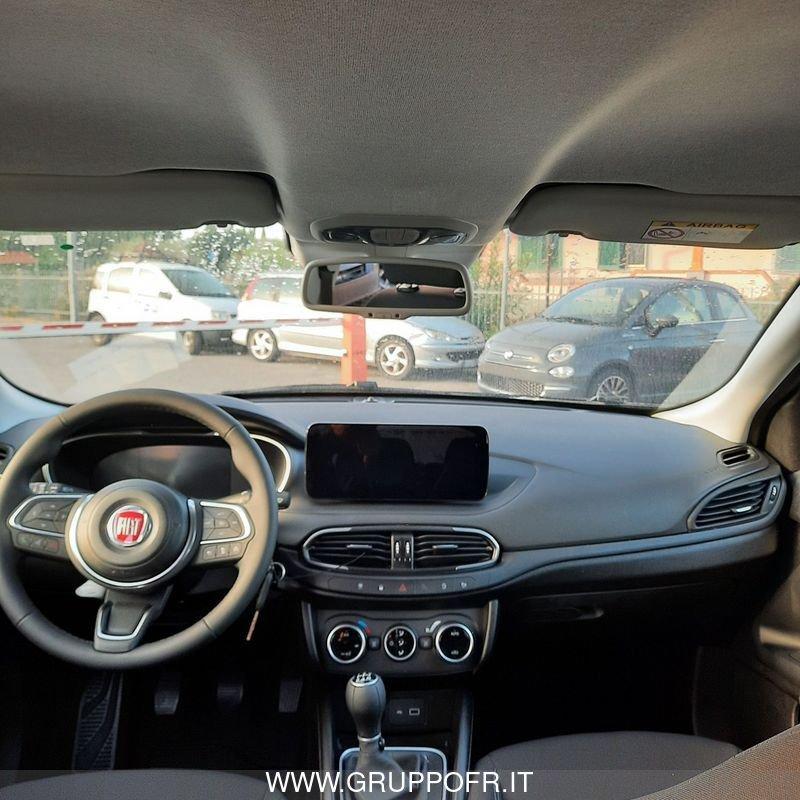 FIAT Tipo 1.0 SW Cross