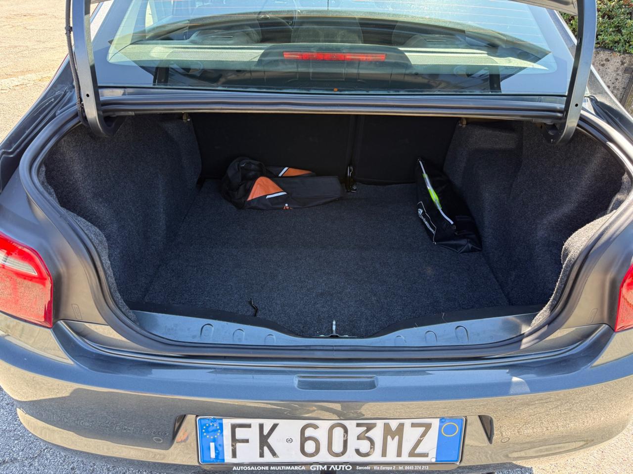 Citroen C-Elysee BlueHDi 100 Shine 88.000KM