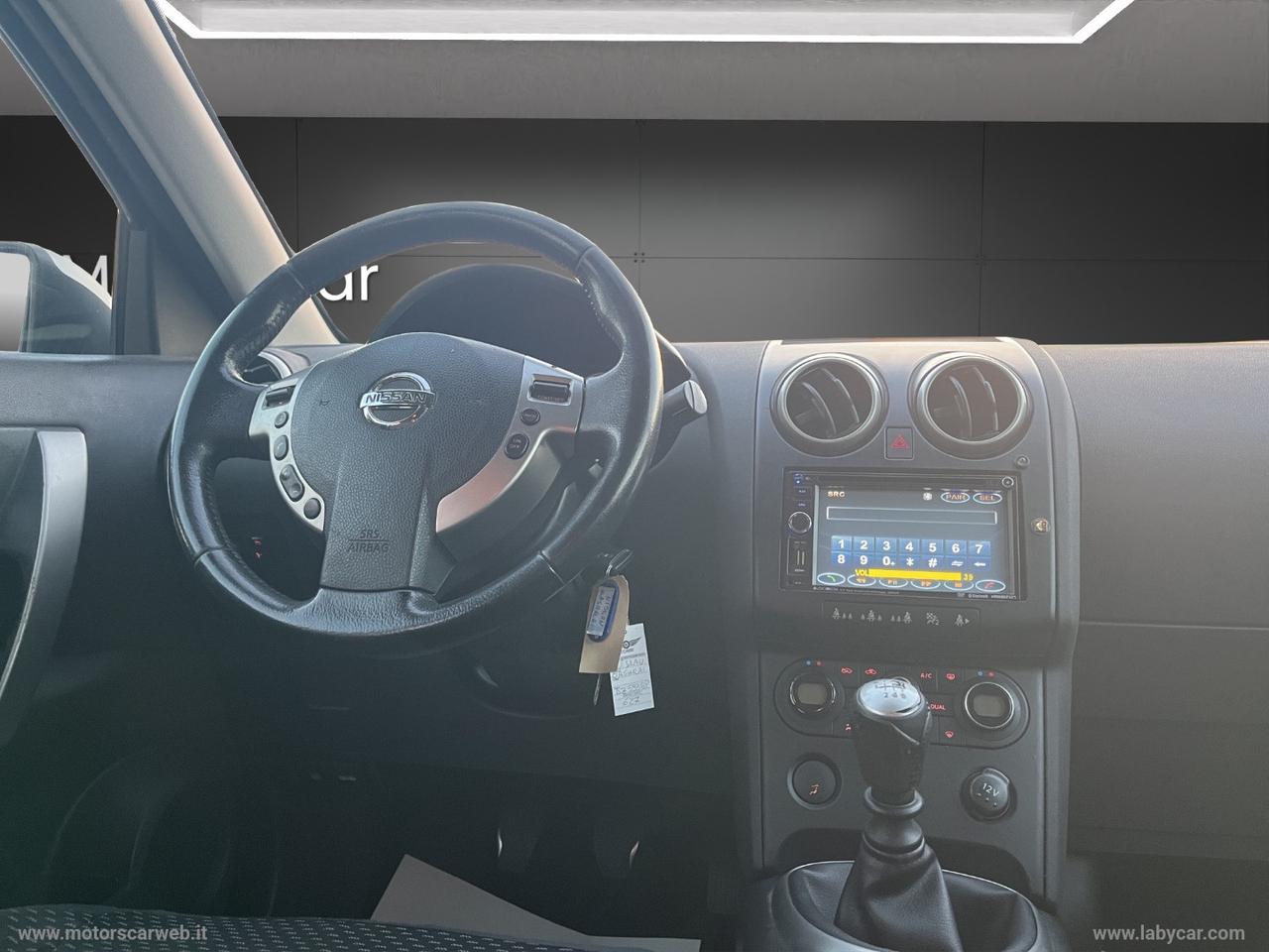 NISSAN Qashqai 2.0 dCi DPF 4WD Acenta