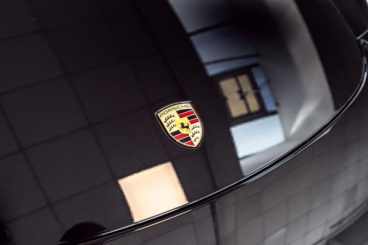 Porsche 718 Spyder Boxster 2.0