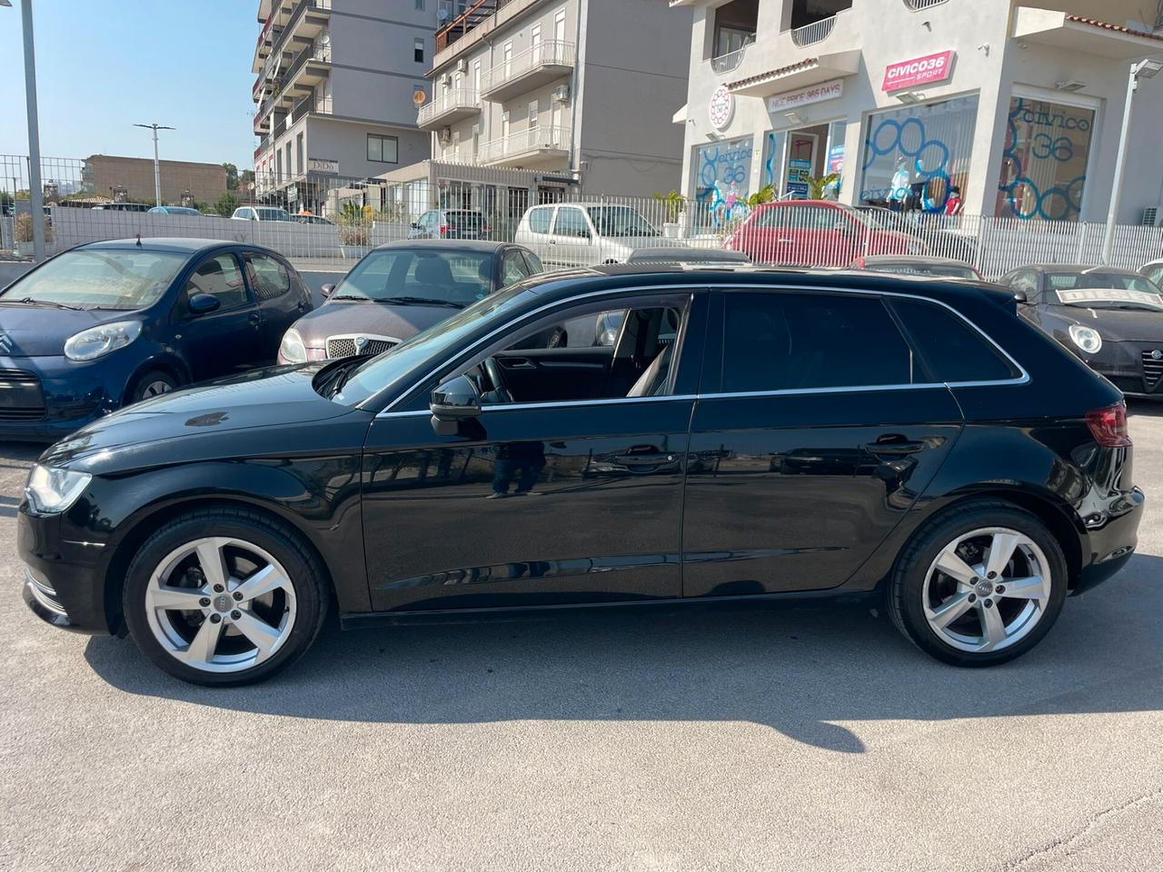 Audi A3 SPB 1.6 TDI clean diesel Attraction
