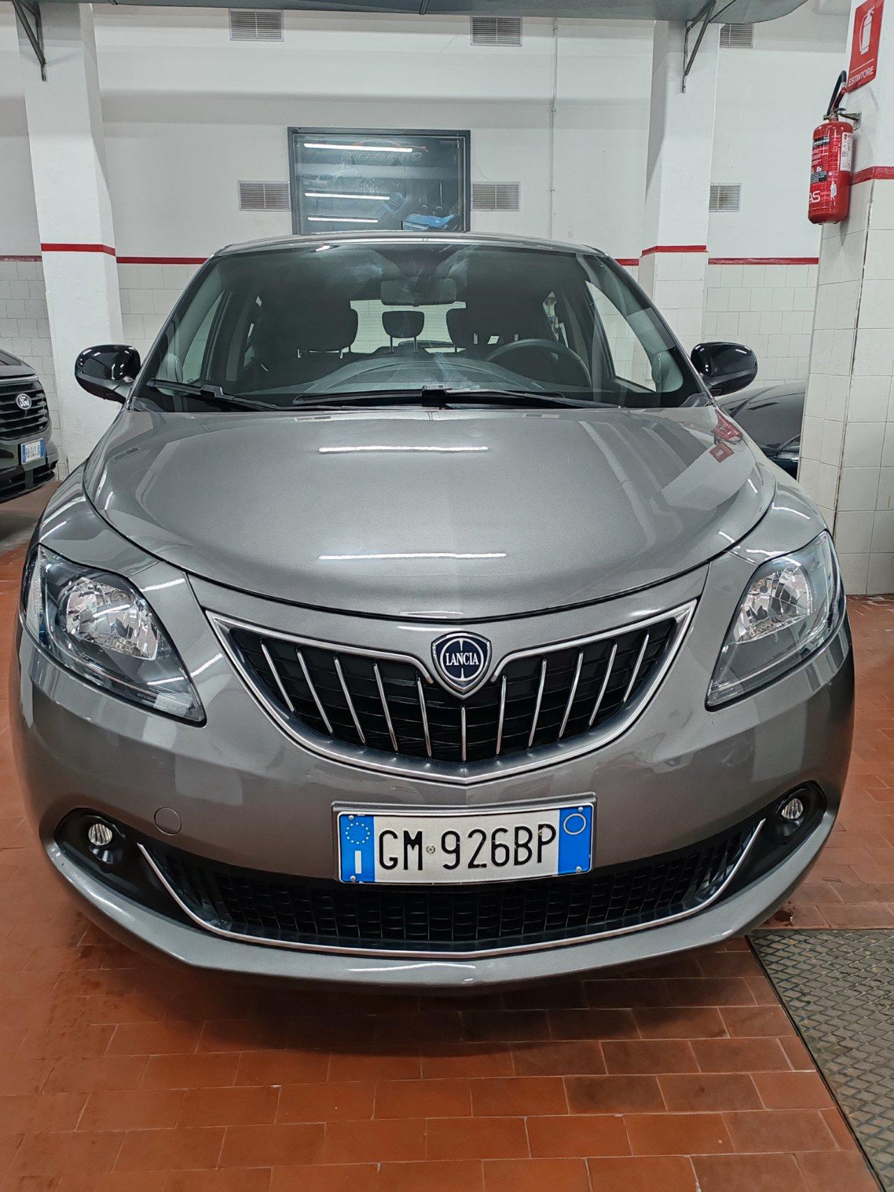 Lancia Ypsilon 1.0 Hybrid Gold 70cv 5pt CARPLAY