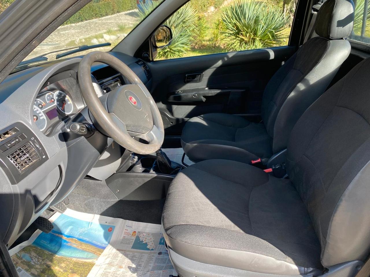 Fiat Strada 1.3 MJT 95CV Cabina Lunga