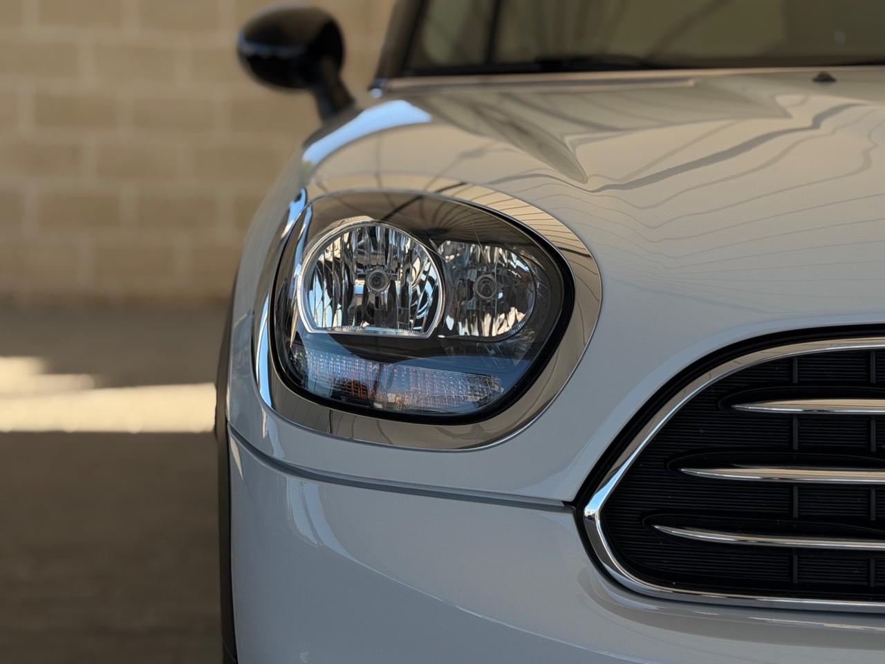 Mini Cooper Countryman 1.5 One D NEOPATENTATI