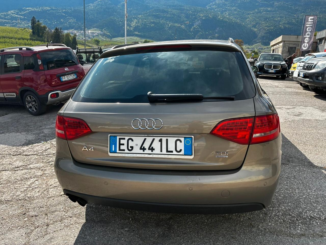 AUDI A4 4x4 AVANT 2.0 TDI 143CV QUATTRO MANUALE