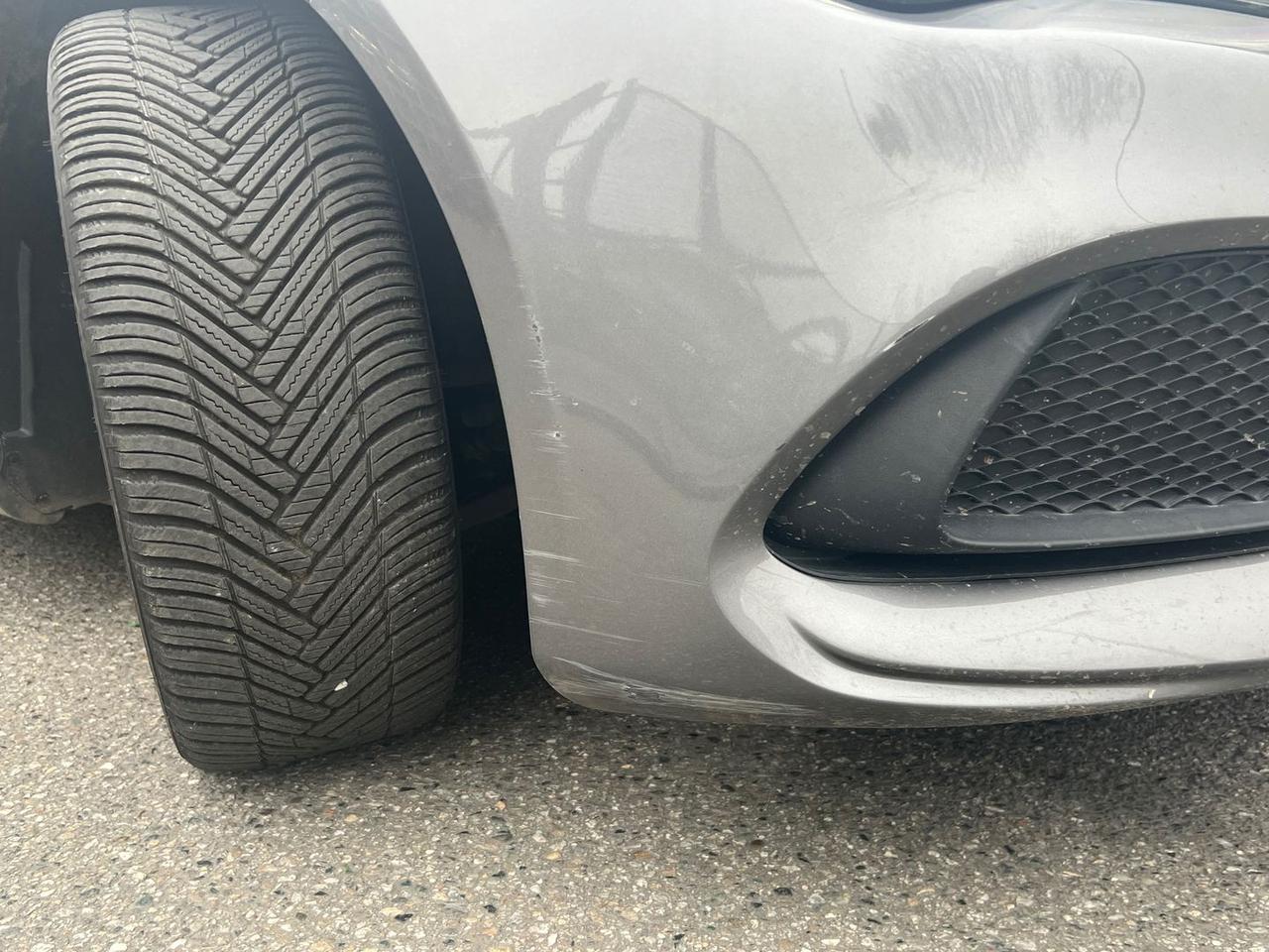 Mercedes-Benz CLA 200 Premium CLA 200 D #9329