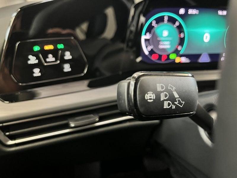 Volkswagen Golf 2.0 TDI SCR 85kW Style DSG