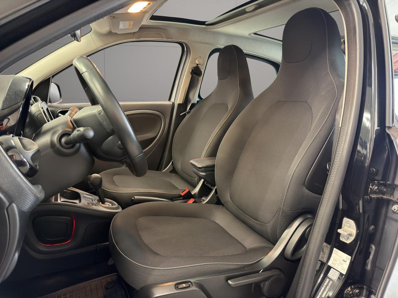 Smart forfour 0.9 Turbo Passion 90cv - Unipro - Promo Finanziamento - Tetto panoramico - Schermo - Cerchi 16"