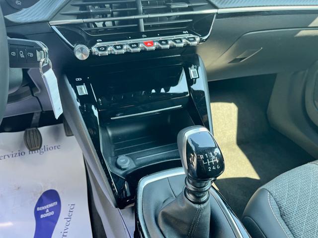 PEUGEOT 2008 PureTech 100 S&S Allure pari al nuovo!