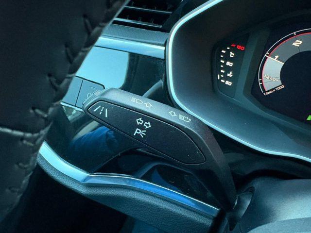 AUDI Q3 35 TDI Quattro