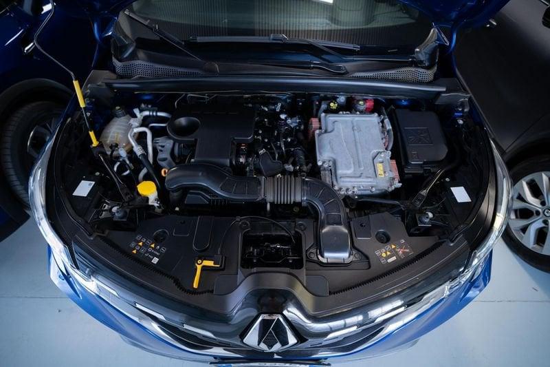 Renault Captur 1.6 E-Tech hybrid RS Line 145cv auto