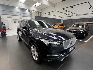 VOLVO XC90 D5 AWD Geartronic Momentum