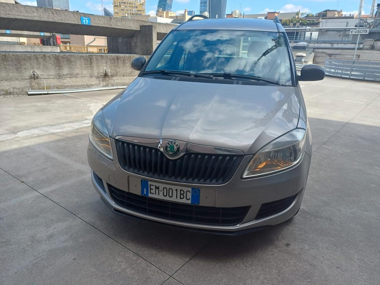 Skoda Roomster 1.2 TDI CR 75CV Ambition