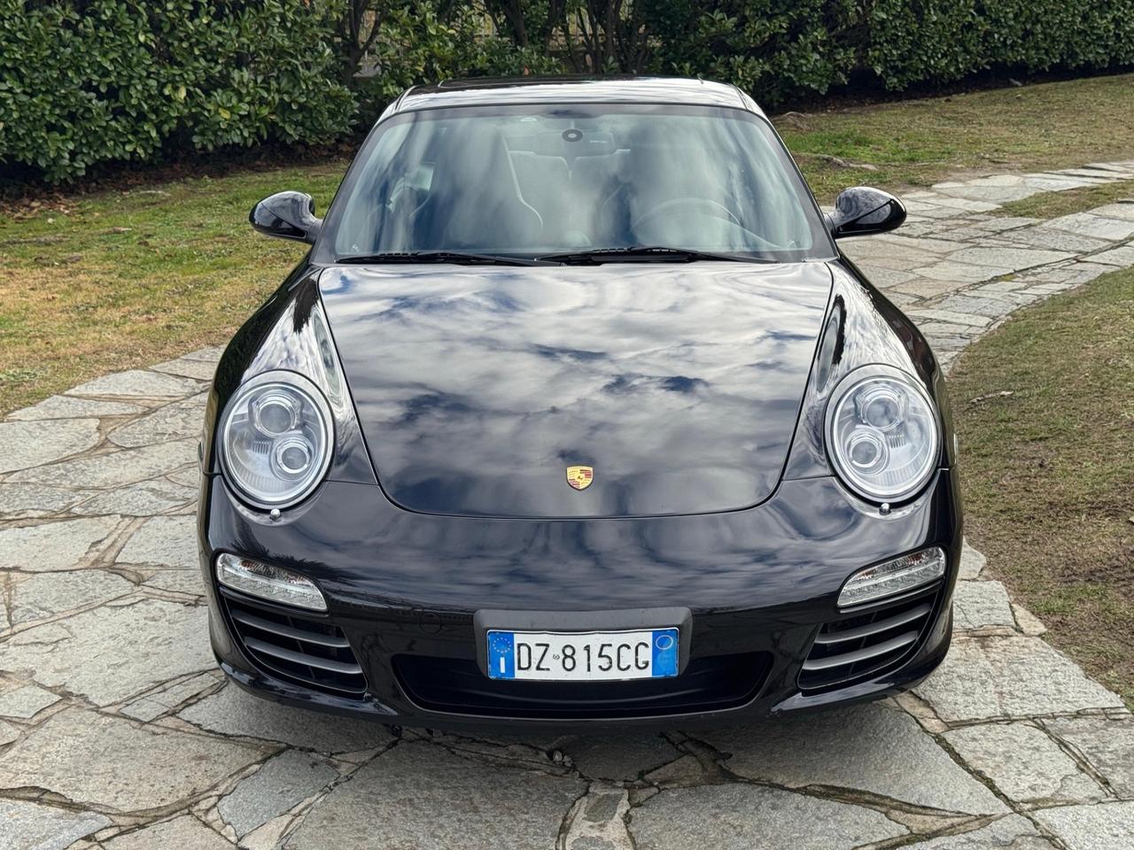 Porsche 911 997.2 Carrera 4S Coupé