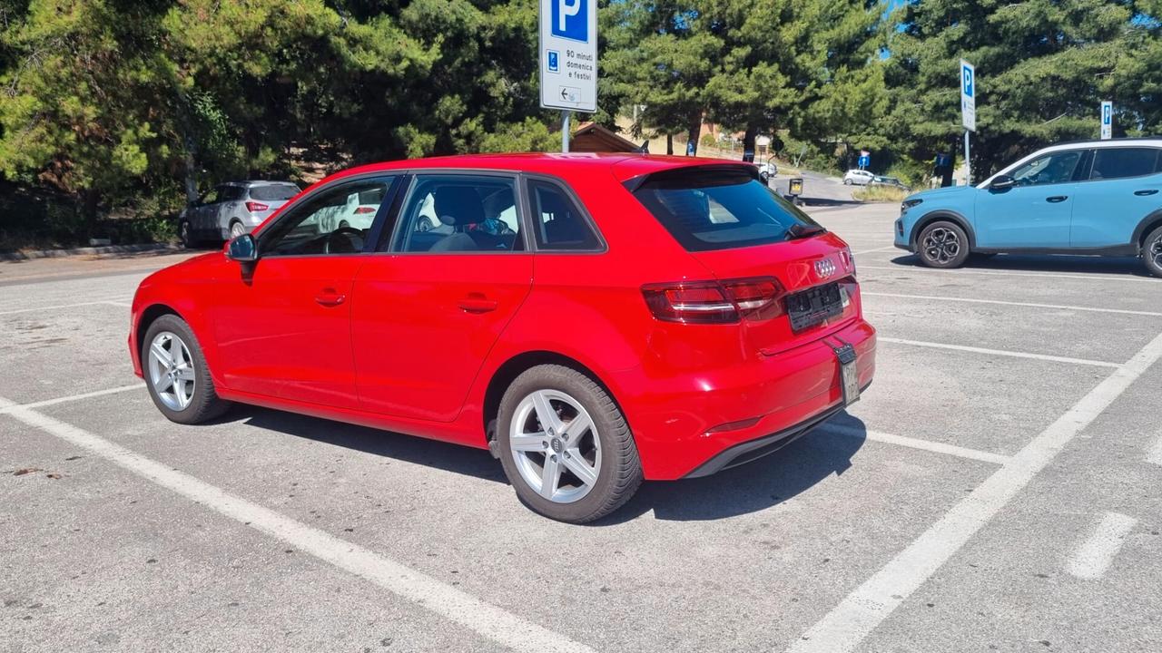 Audi A3 SPB 30 g-tron S tronic