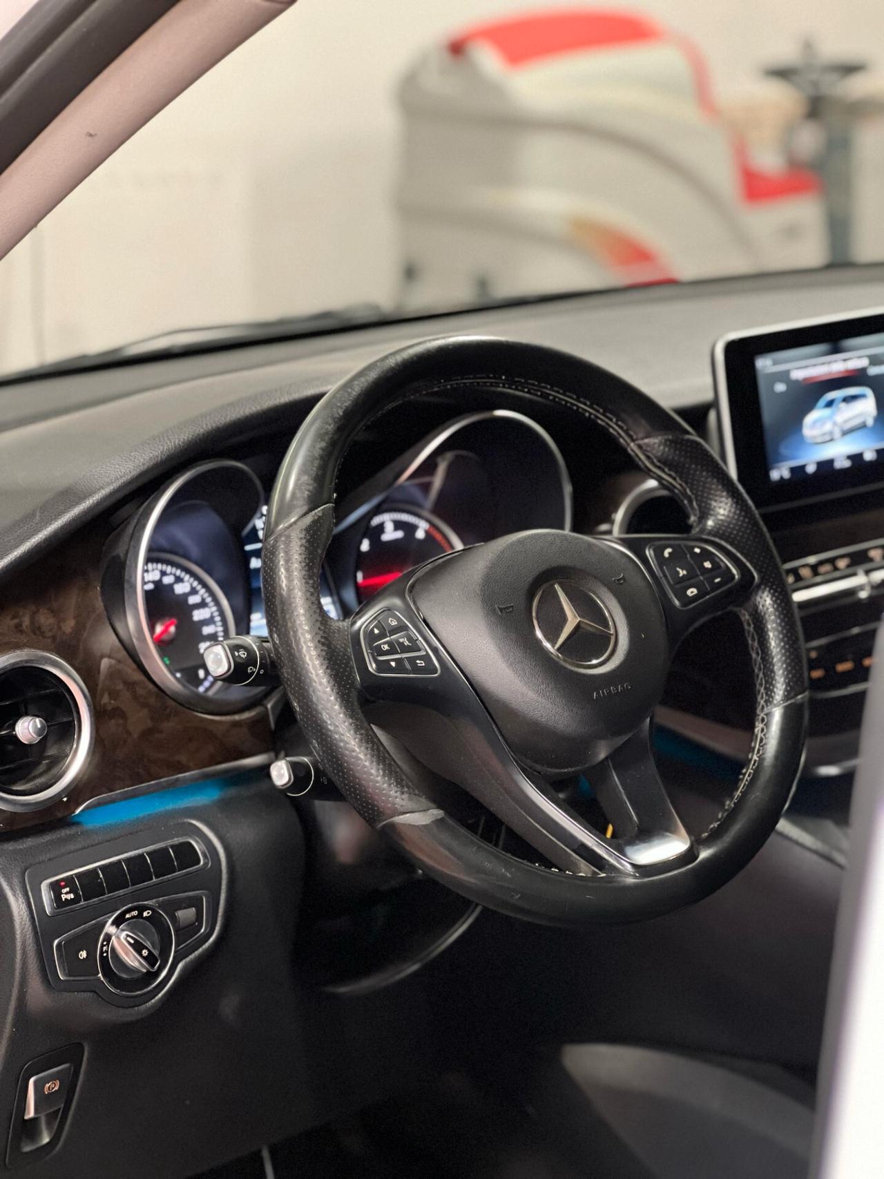 Mercedes-benz V 250 CDI BlueTEC Automatic Premium Extralong