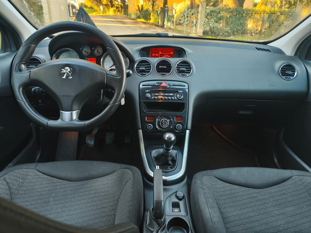 Peugeot 308 1.6 8V HDi 112CV SW