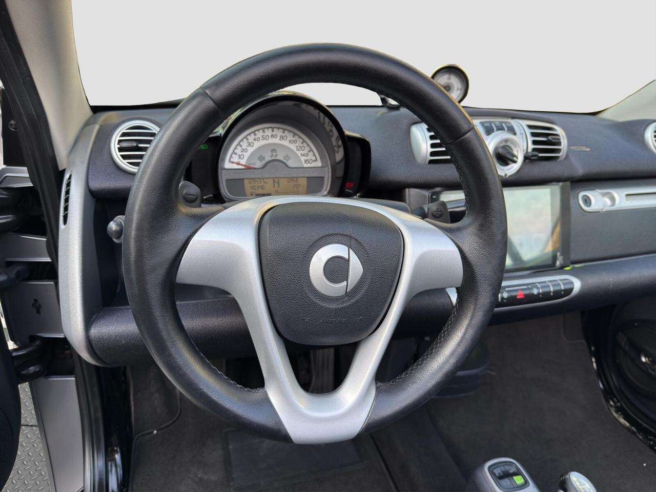 Smart ForTwo Cabrio 1.0 mhd 71cv Pulse 2013