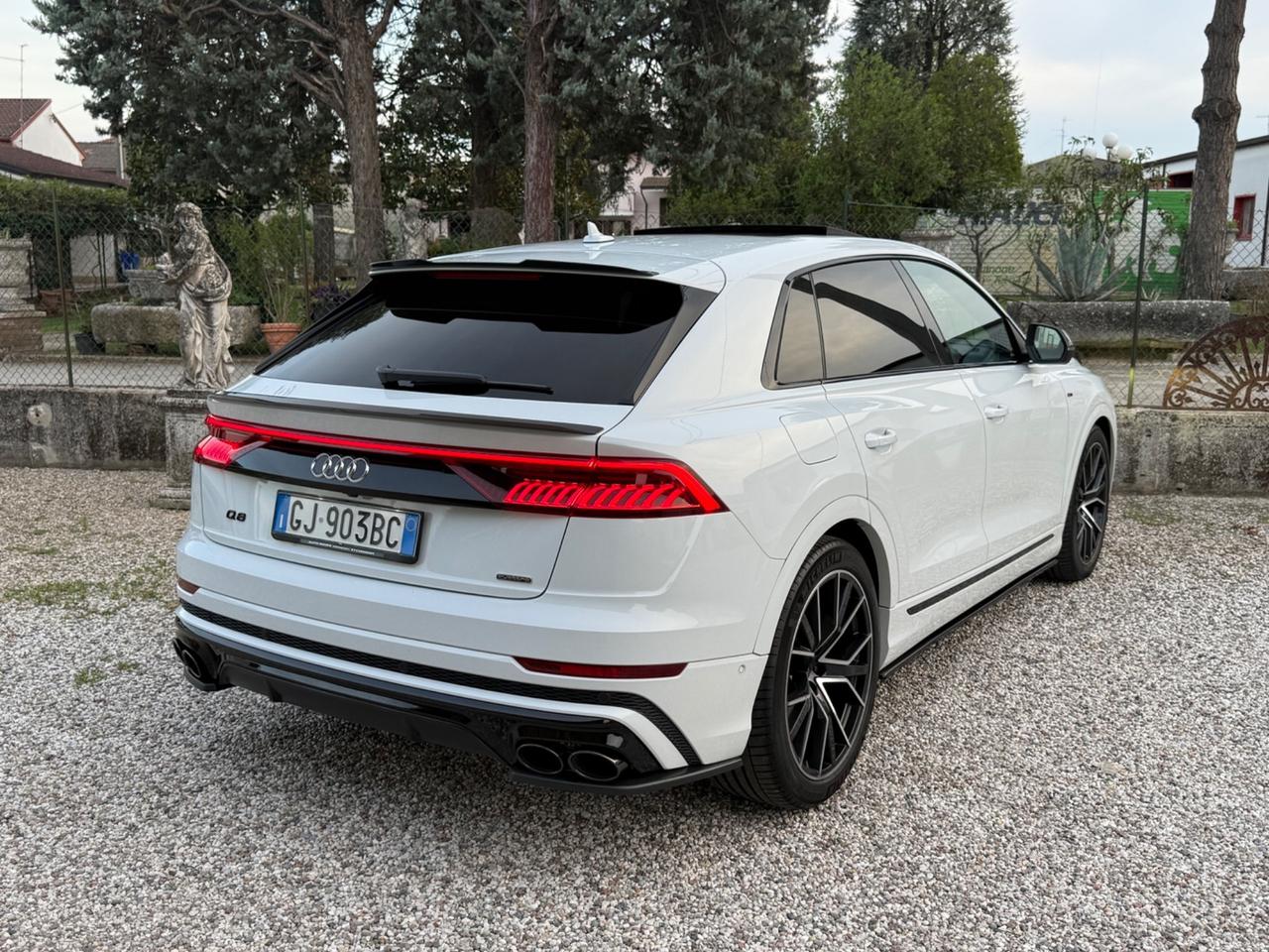 Audi Q8 50 TDI 286 CV quattro tiptronic Sport