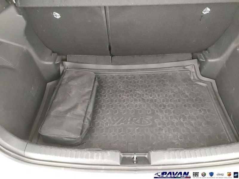 Toyota Yaris 1.5 Hybrid 5 porte Business