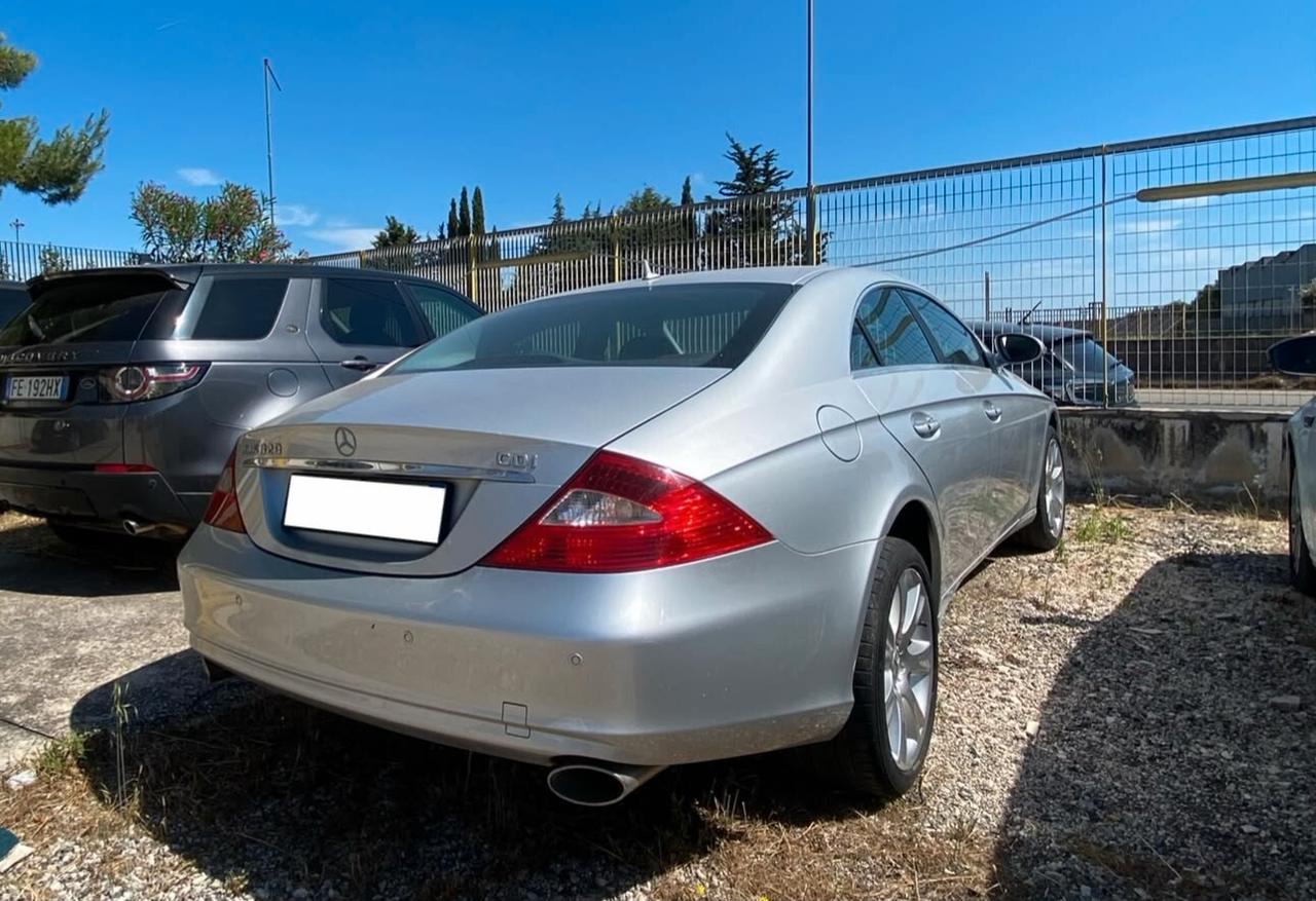 MERCEDES CLS 320 CDI SPORT – 224 CV – SOLO 68.000 KM