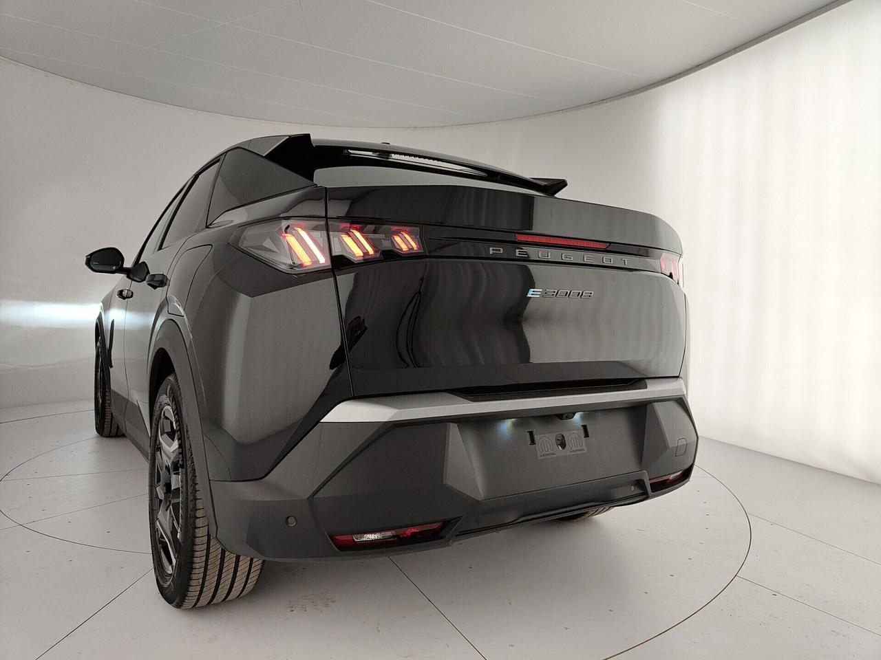 Peugeot 3008 e-3008 motore elettrico (73kWh) 210 CV Allure