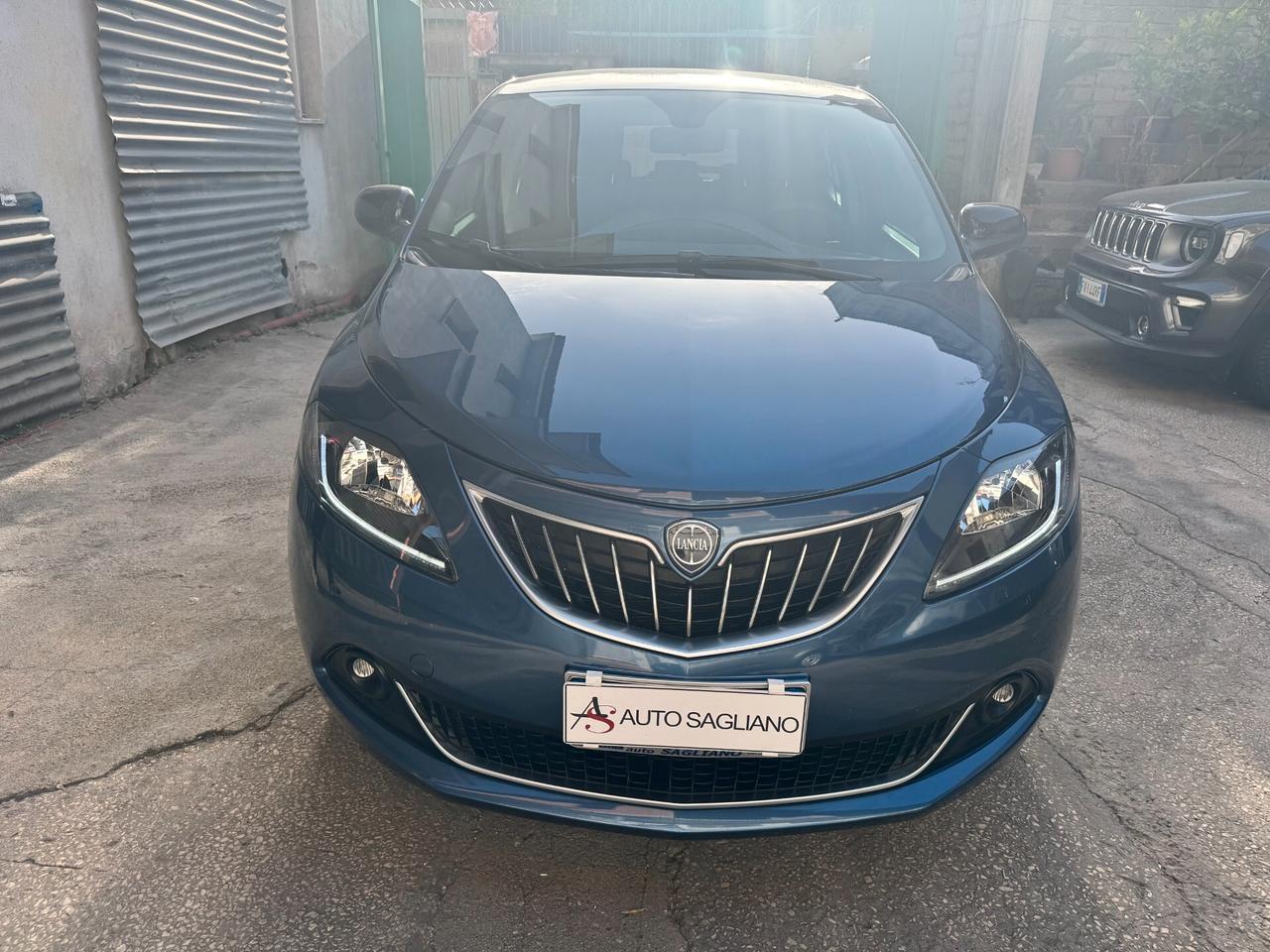 Lancia Ypsilon 1.0 FireFly 5 porte S&S Hybrid Gold