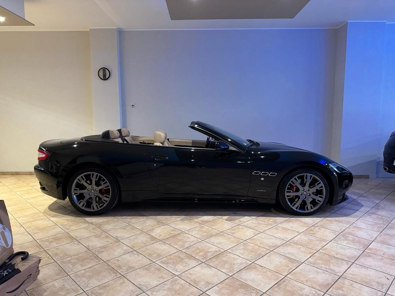 Maserati GranCabrio Sport 4.7 V8