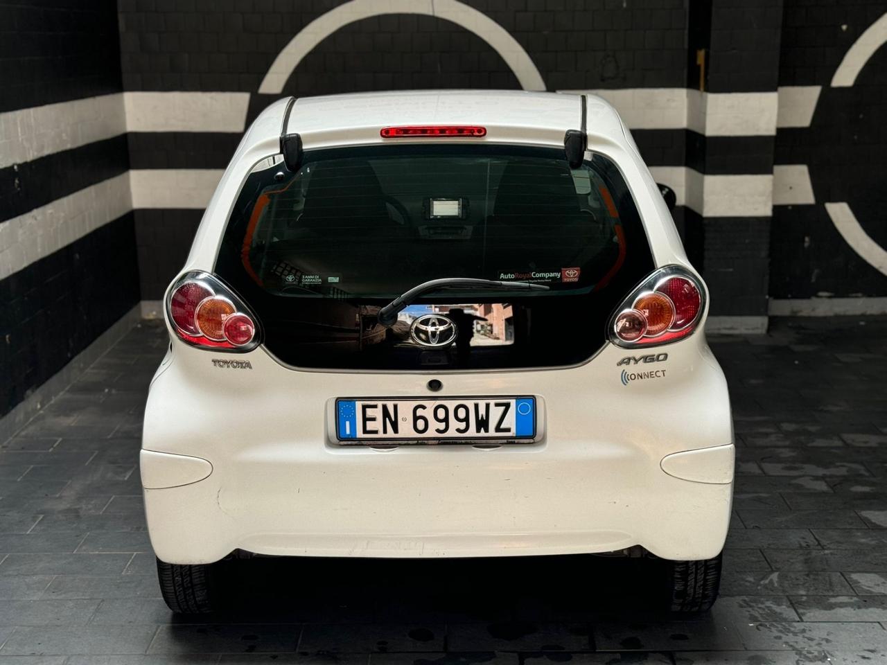 Toyota Aygo 1.0 12V VVT-i 5 porte Lounge Connect MMT