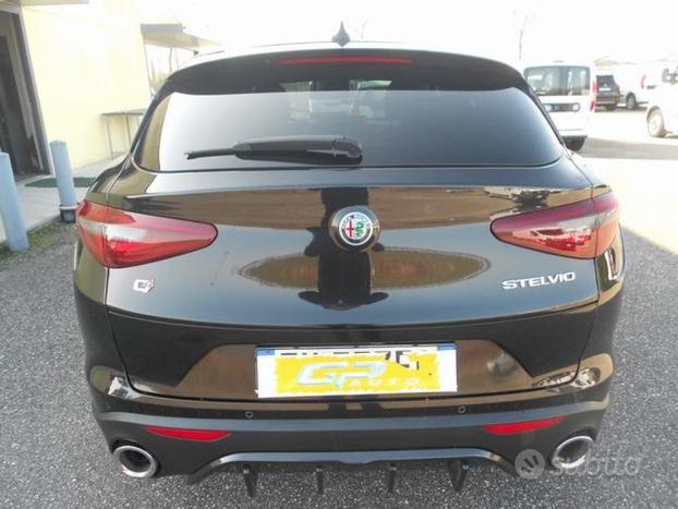 ALFA ROMEO Stelvio SUPER Q4