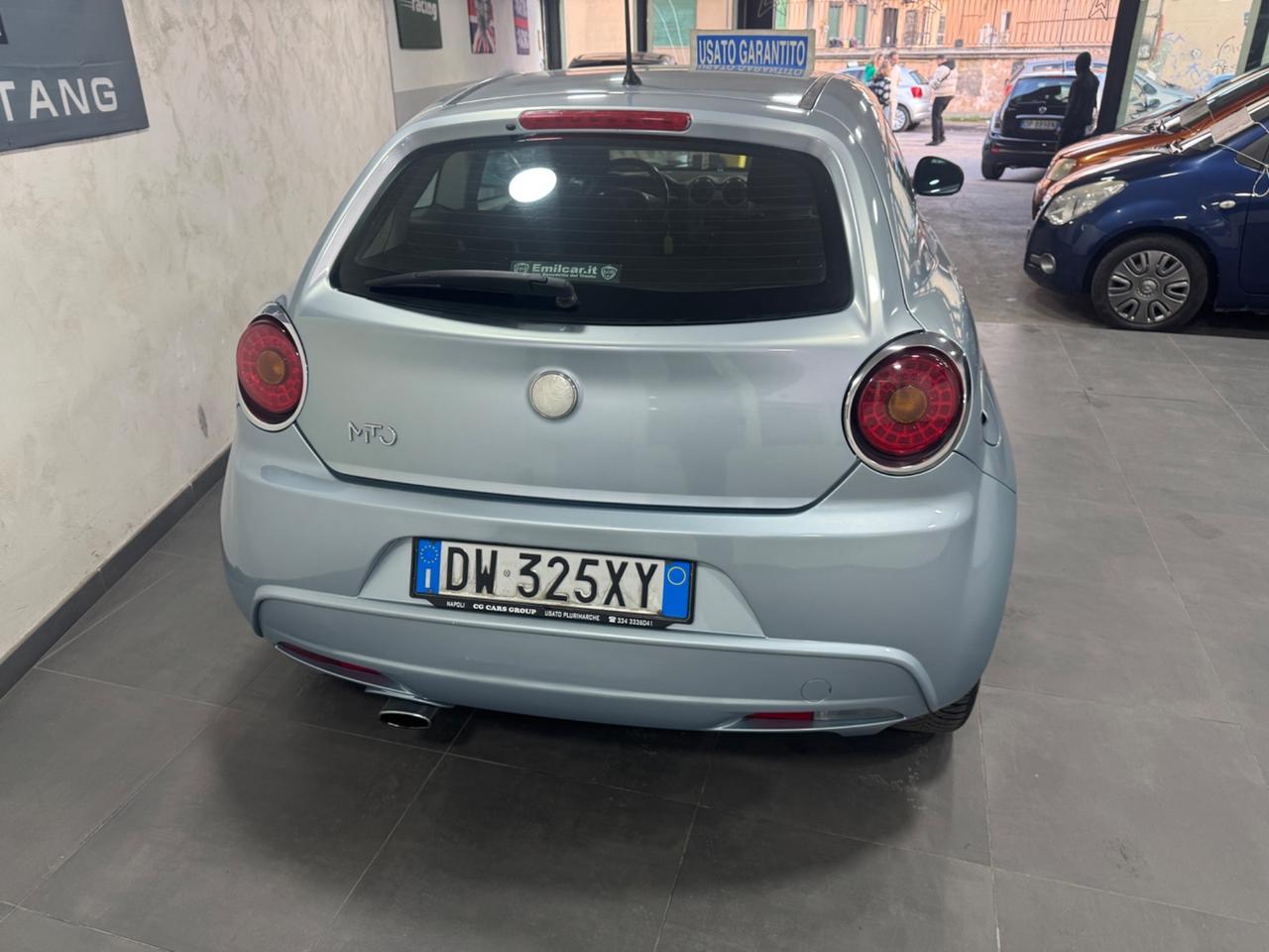 Alfa Romeo MiTo 1.6 JTDm 16V Distinctive Sport Pack