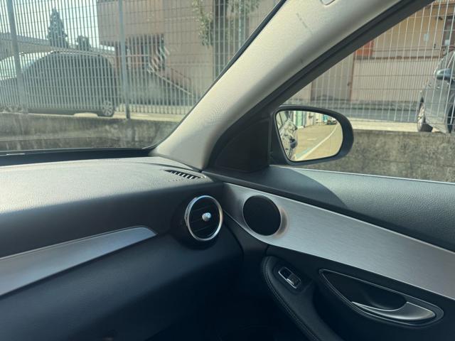 MERCEDES-BENZ C 220 d Auto Premium Berlina 194CV